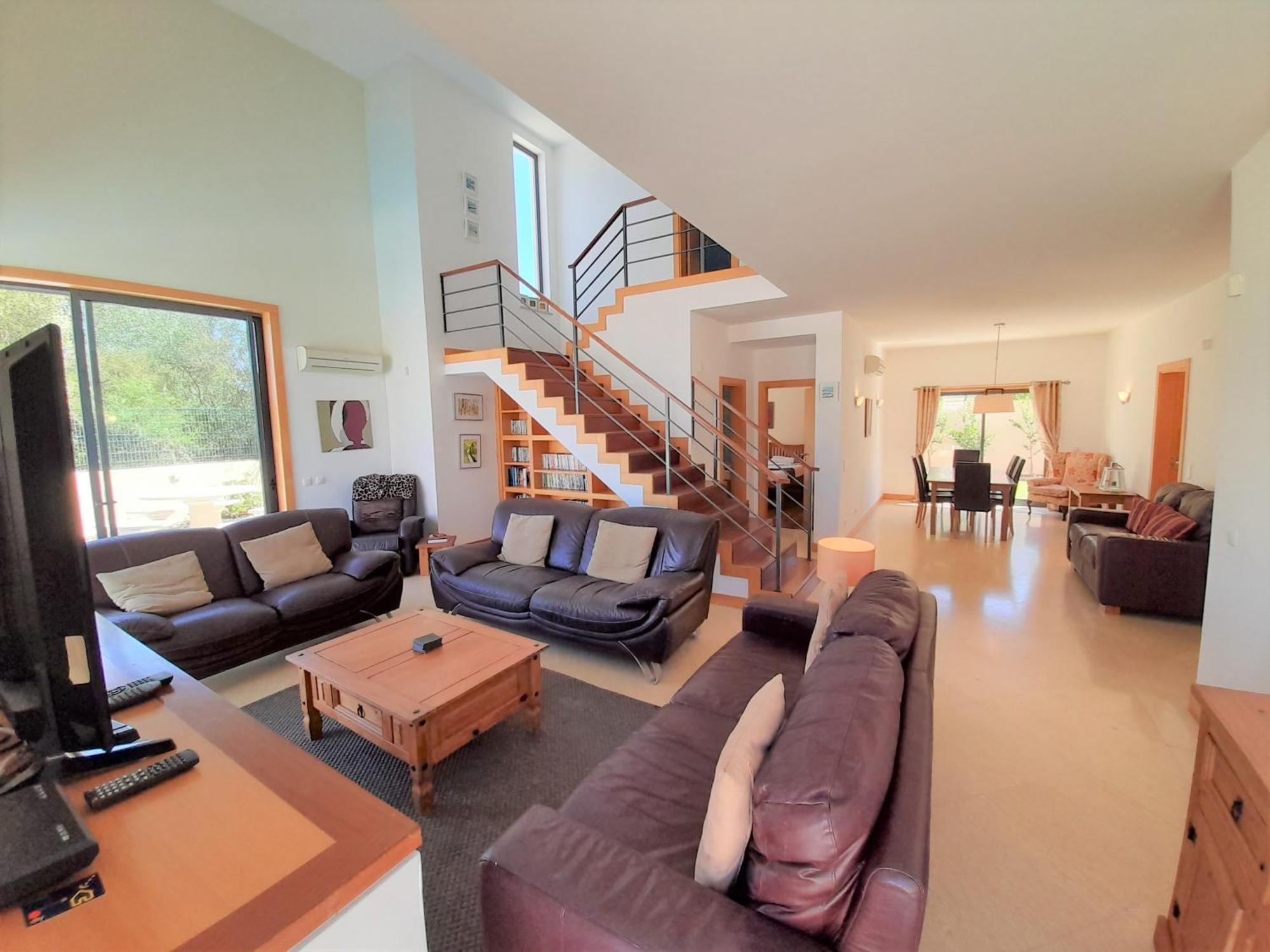Villa Paula With Private Pool Close To The Beach And Strip Albufeira Exteriér fotografie
