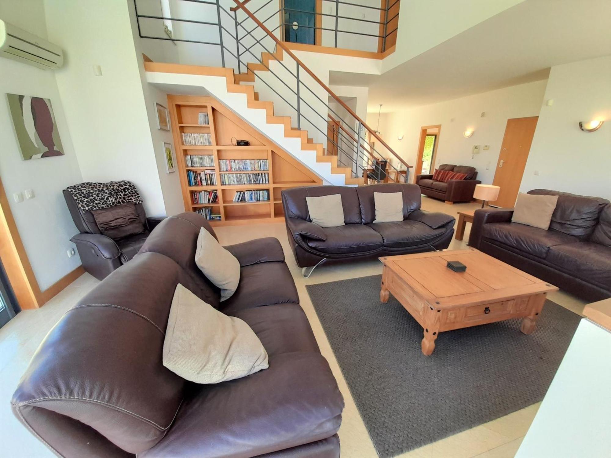 Villa Paula With Private Pool Close To The Beach And Strip Albufeira Exteriér fotografie